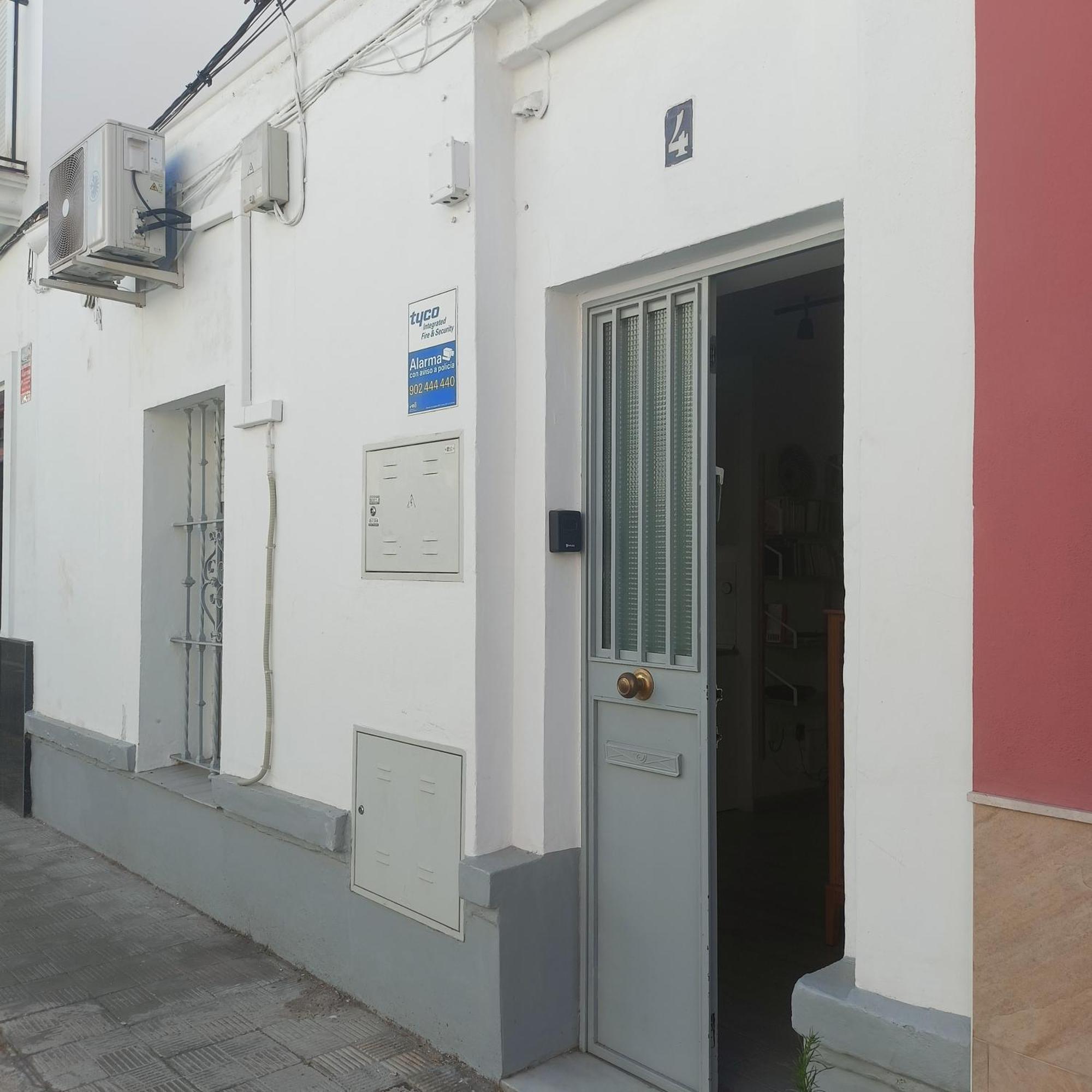 La Casa De Los Viajantes 塞维利亚 外观 照片